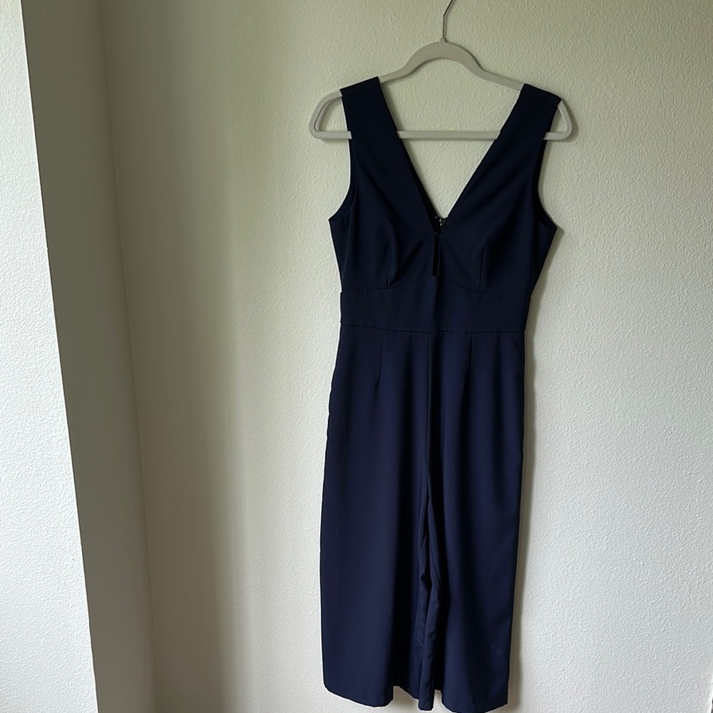 Elegant Navy Blue Sleeveless Jumpsuit